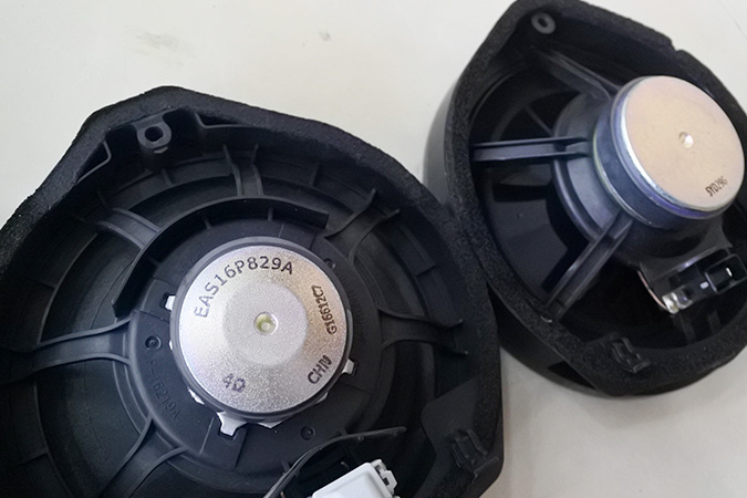 继续普及汽车音响 车改坊汽车影音连锁本田飞度