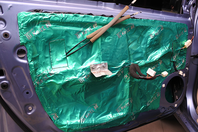 一步一步提升 车改坊汽车影音连锁长城C30改装意