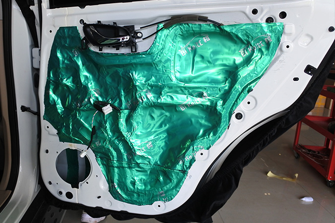 超级值的音响 车改坊汽车影音连锁日产奇骏改装