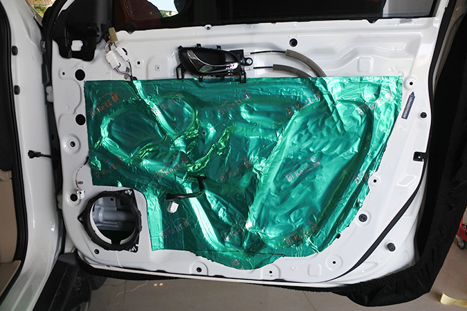 超级值的音响 车改坊汽车影音连锁日产奇骏改装