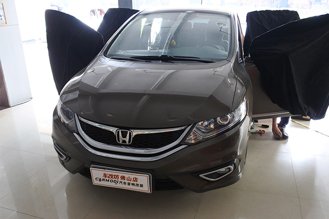 提高驾驶乐趣 车改坊汽车影音连锁本田杰德改装