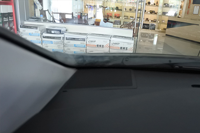 提高驾驶乐趣 车改坊汽车影音连锁本田杰德改装