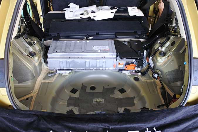 降噪王降低50%噪音 车改坊汽车影音连锁雷克萨斯