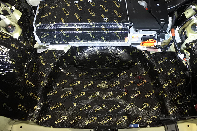 降噪王降低50%噪音 车改坊汽车影音连锁雷克萨斯