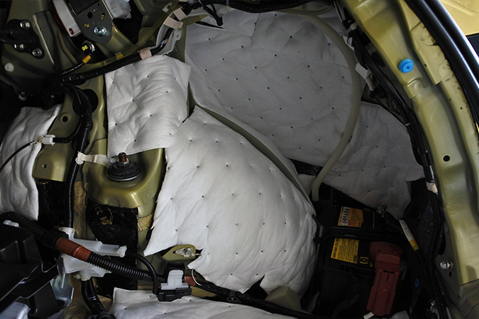 降噪王降低50%噪音 车改坊汽车影音连锁雷克萨斯