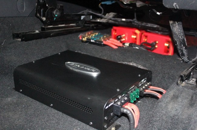 帅炸整条街！上海音豪大众途观改装Hybrid Audio、