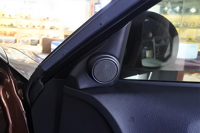 追求的步伐永不停止 车改坊汽车影音连锁丰田锐