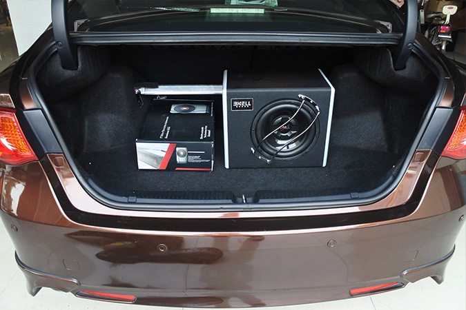 追求的步伐永不停止 车改坊汽车影音连锁丰田锐