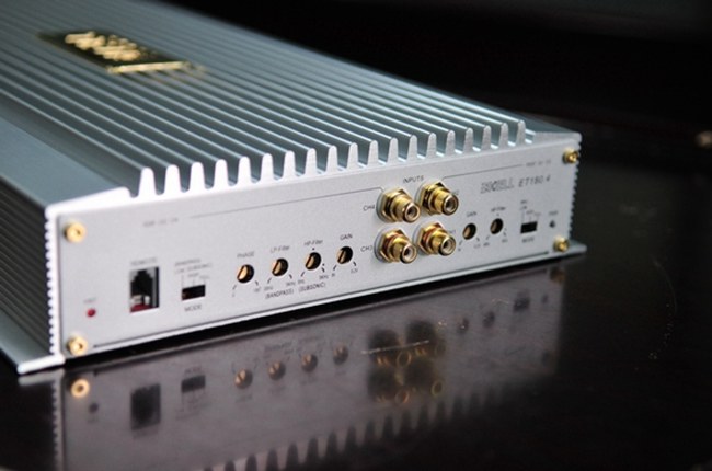 你选对改装店了吗？ 太杰音响本田飞度改装霸克