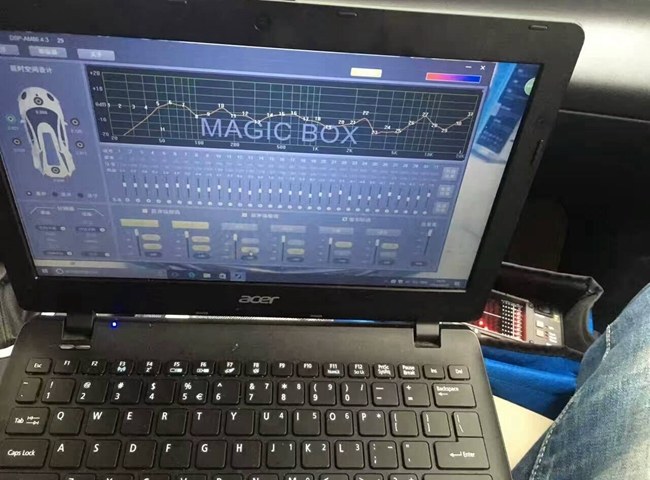 你选对改装店了吗？ 太杰音响本田飞度改装霸克