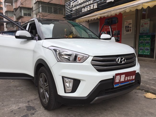 轻改音响更自在 台山车龙现代IX25改装美国霸克音