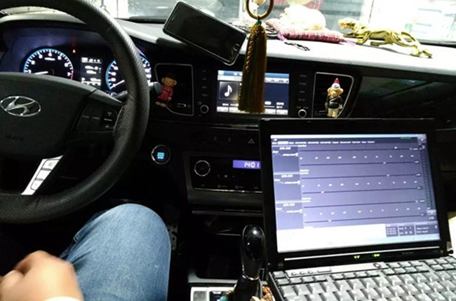 心动的感觉 车改坊汽车影音连锁现代名图改装