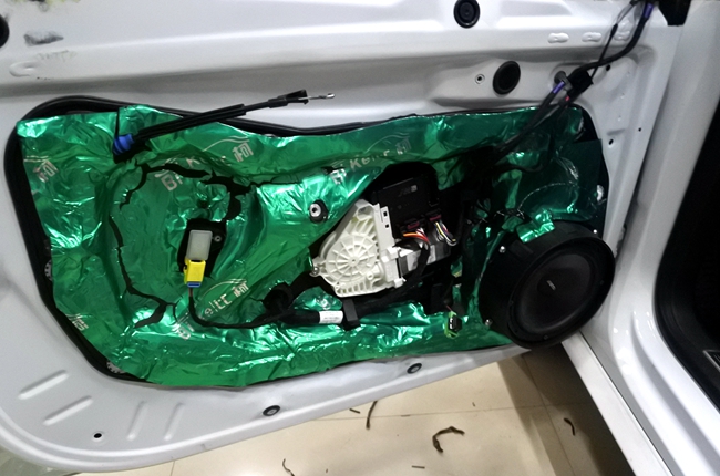 守护小天使 车改坊汽车影音连锁大众CC改装ETON和