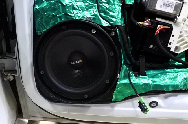 守护小天使 车改坊汽车影音连锁大众CC改装ETON和