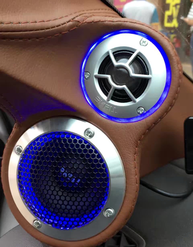 持久才霸气 车改坊汽车影音连锁本田CRV改装美国