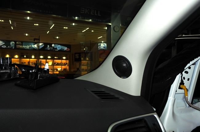 唱给你听 车改坊汽车影音连锁日产轩逸改装ETO