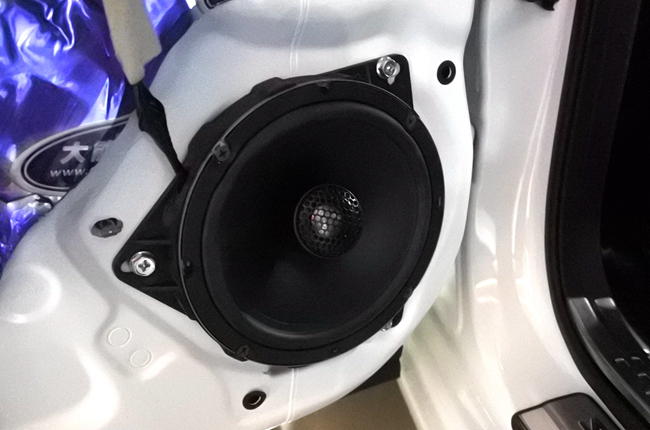 唱给你听 车改坊汽车影音连锁日产轩逸改装ETO