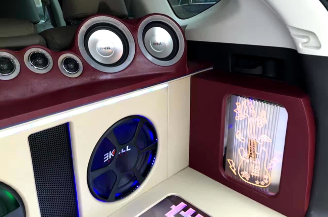 持久才霸气 车改坊汽车影音连锁本田CRV改装美国