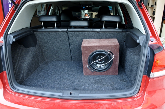 幸福到站啦！车改坊汽车影音连锁大众高尔夫改