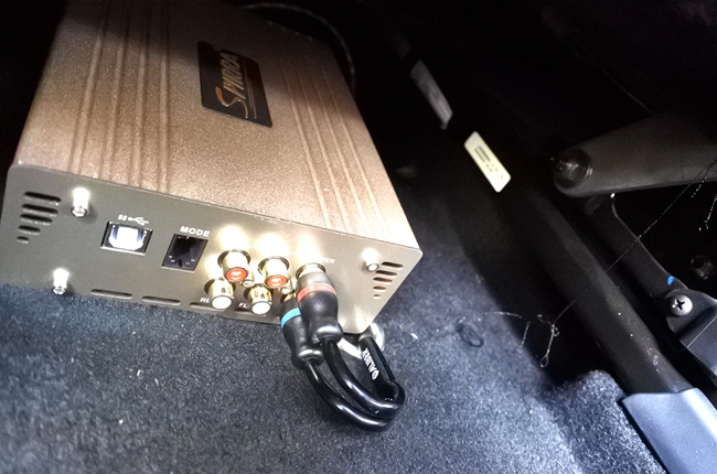 荣誉之举 车改坊汽车影音连锁丰田卡罗拉改装