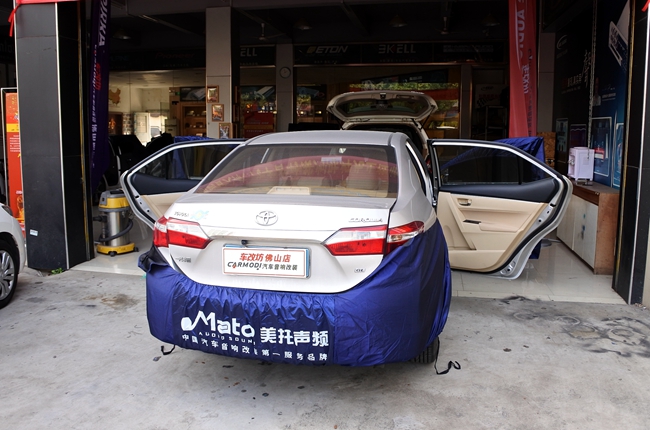 荣誉之举 车改坊汽车影音连锁丰田卡罗拉改装