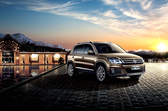 骄傲放纵 盐步留声机大众途观改装ETON、霸克和斯