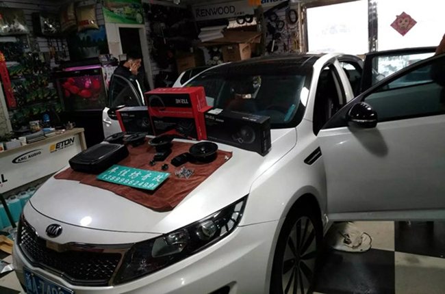 意想不到的惊喜 车改坊汽车影音连锁起亚K5改装