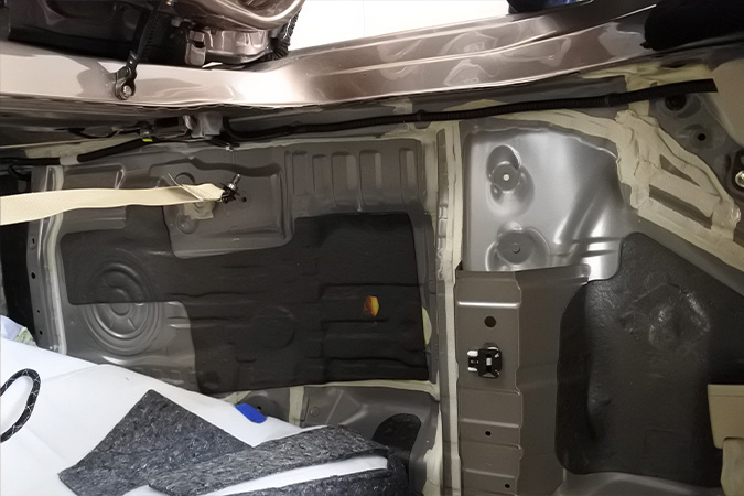 低配变高配 车改坊汽车影音连锁本田哥瑞改装