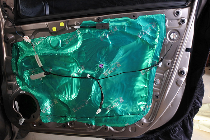 低配变高配 车改坊汽车影音连锁本田哥瑞改装