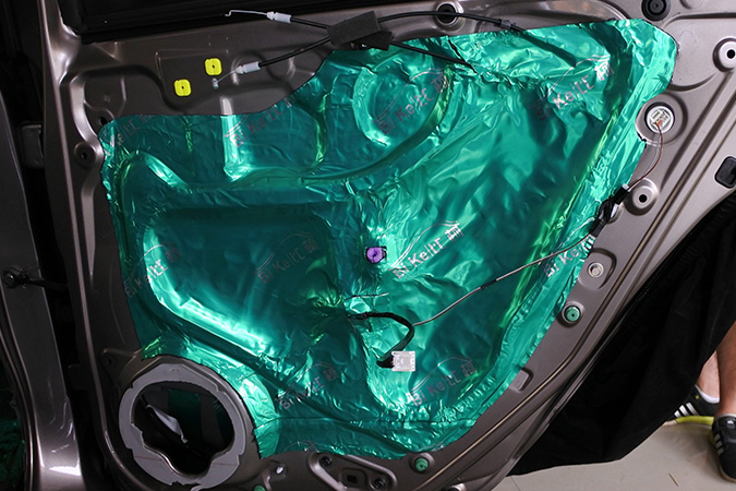 低配变高配 车改坊汽车影音连锁本田哥瑞改装