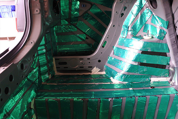 低配变高配 车改坊汽车影音连锁本田哥瑞改装