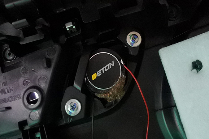 低配变高配 车改坊汽车影音连锁本田哥瑞改装