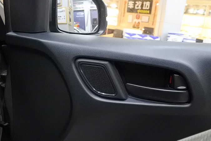 低配变高配 车改坊汽车影音连锁本田哥瑞改装