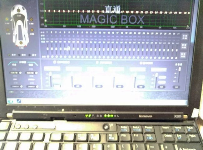 随时随地享受乐 车改坊汽车影音连锁大众凌渡改