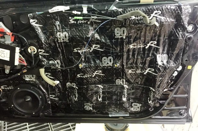 画风醇正 车改坊汽车影音连锁丰田皇冠改装ETO