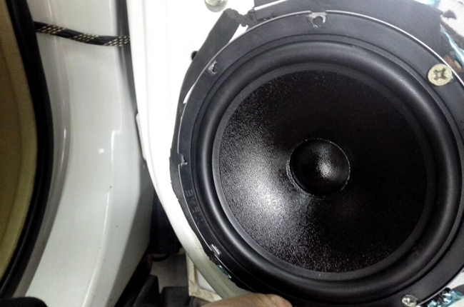 亏了就要补 车改坊汽车影音连锁本田CRV二次升级