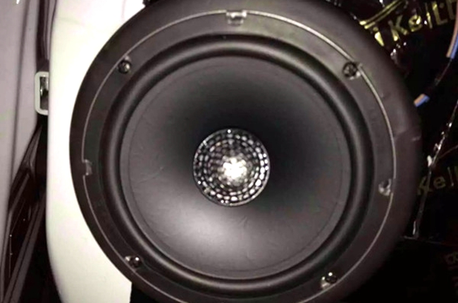 就是这么自信 车改坊汽车影音连锁三菱欧蓝德改