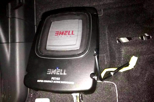 就是这么自信 车改坊汽车影音连锁三菱欧蓝德改