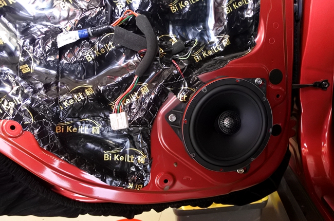 速战速决 车改坊汽车影音连锁日产启辰改装霸克