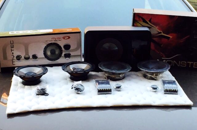 要一直欢乐啊！ 车改坊汽车影音连锁观致改装