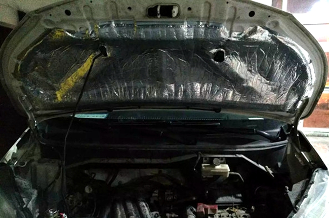 越精彩越开心 车改坊汽车影音连锁尼桑NV200改装