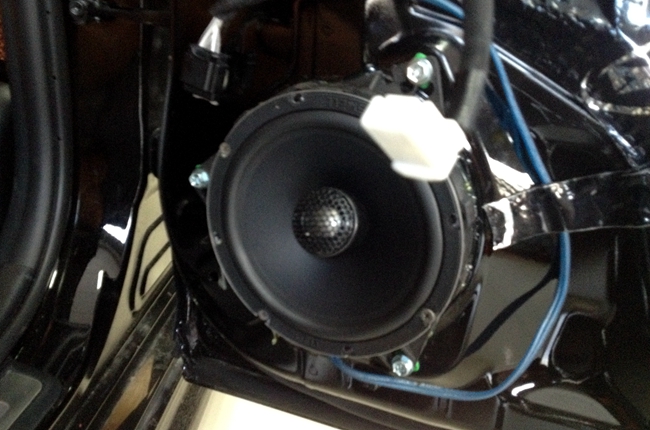 非一般惊喜 唐山乐畅丰田皇冠改装ETON和霸克音响