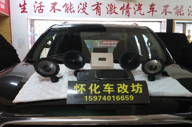 恰如其分 车改坊汽车影音连锁丰田霸道改装TEC、