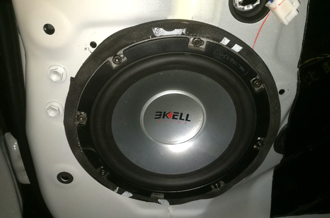 准备踏青了吗？ 广安华劲丰田RAV4改装美国霸克音