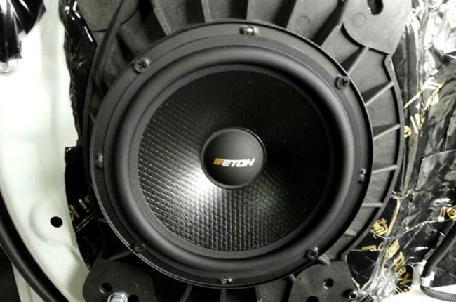 有音乐满血复活 车改坊汽车影音连锁汉兰达改装