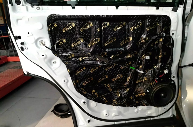 有音乐满血复活 车改坊汽车影音连锁汉兰达改装