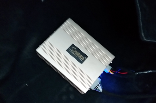 音乐攻击波 车改坊汽车影音连锁汉兰达改装ETO