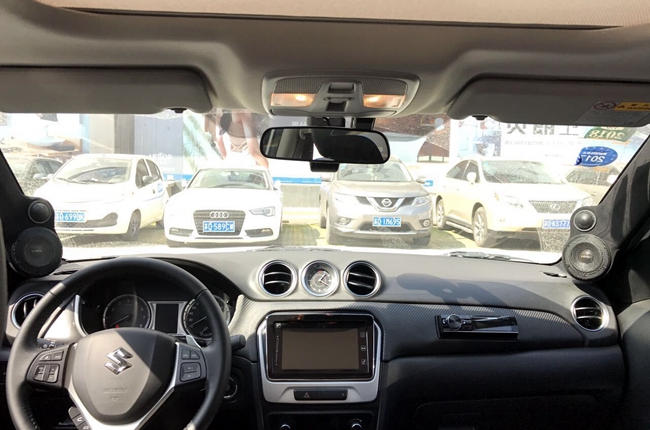 纯净之音 车改坊汽车影音连锁铃木维特拉改装