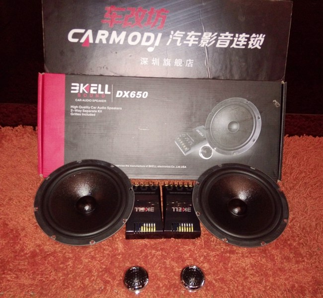 幸好有音乐的陪伴 车改坊汽车影音连锁大众帕萨