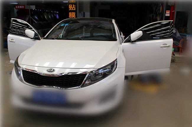 音乐海洋 武汉歌德起亚K5改装霸克和斯派朗音响